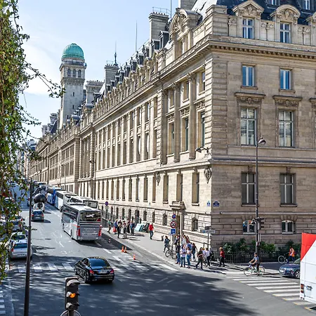 Korner Sorbonne Hotel